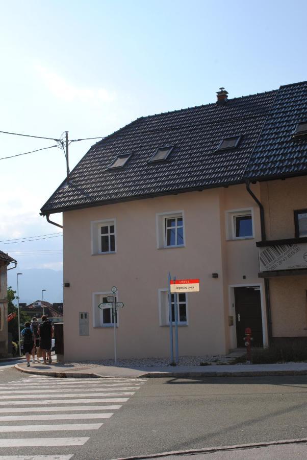 Corner House Apartments Near Lake Bled Radovljica Dış mekan fotoğraf